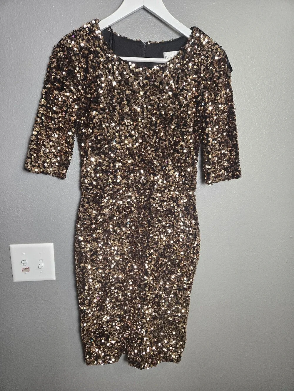 Premier Amour Gold Sequin 3/4 Dress Size 6